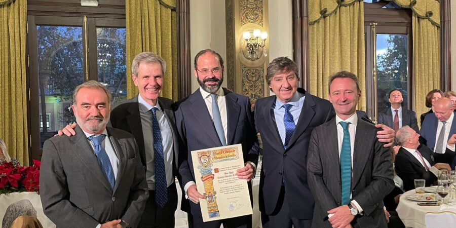 Un 2022 memorable para Ricardo Astorga, José Manuel García-Quílez y Ángel Zamora González por sus más de 25 años de ejercicio