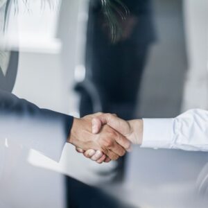 Pactos parasociales y doctrina de los actos propios